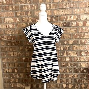 Express short sleeve top